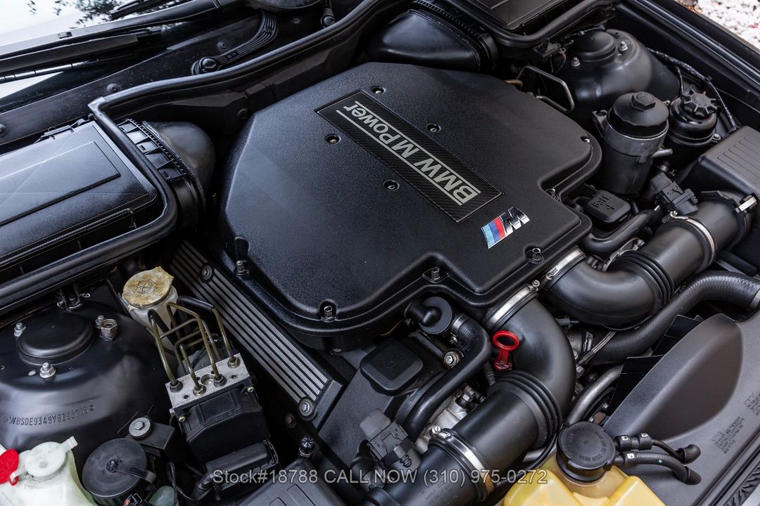 2000 BMW M5