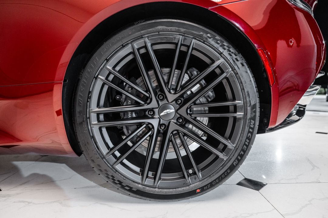 2025 Aston Martin DB12