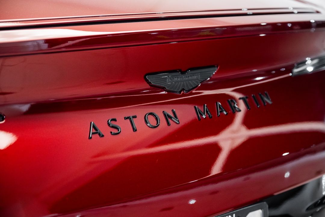 2025 Aston Martin DB12