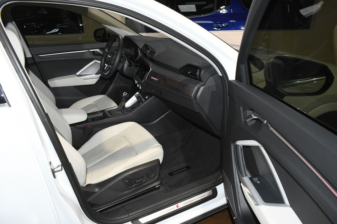 2021 Audi Q3