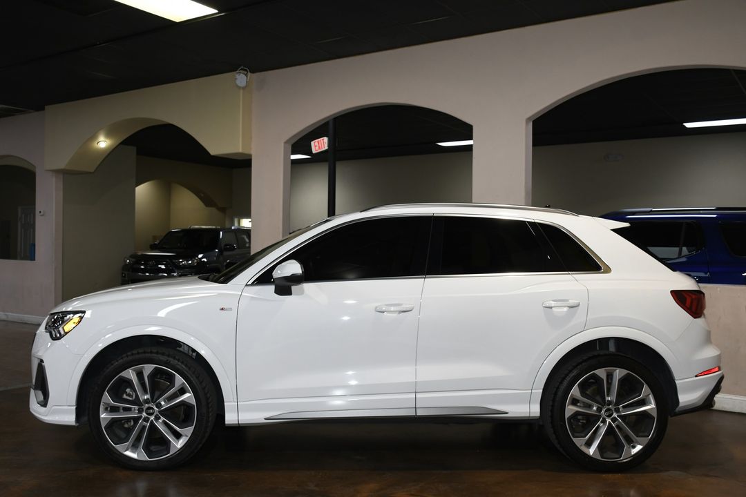 2021 Audi Q3