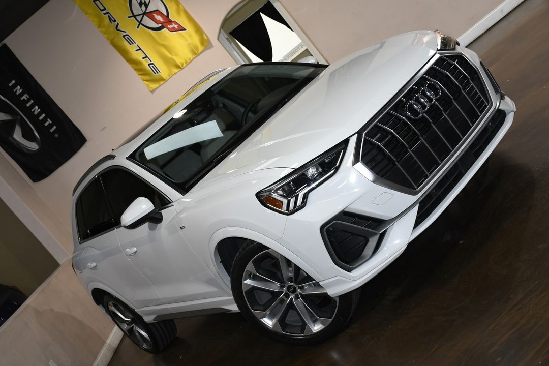 2021 Audi Q3