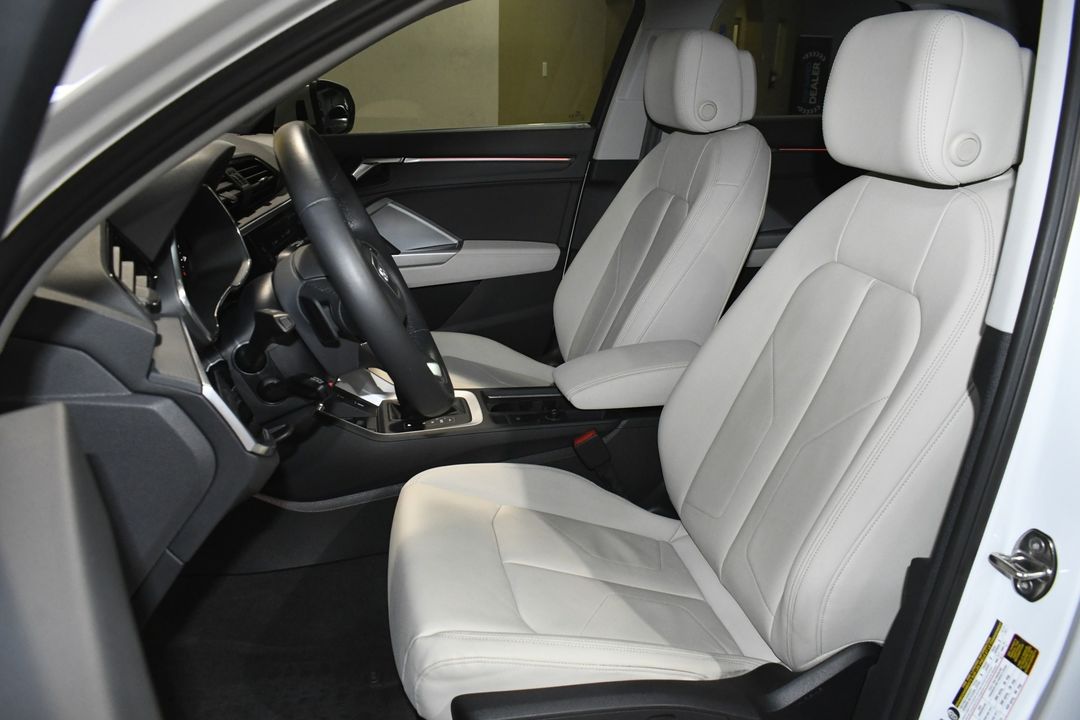 2021 Audi Q3