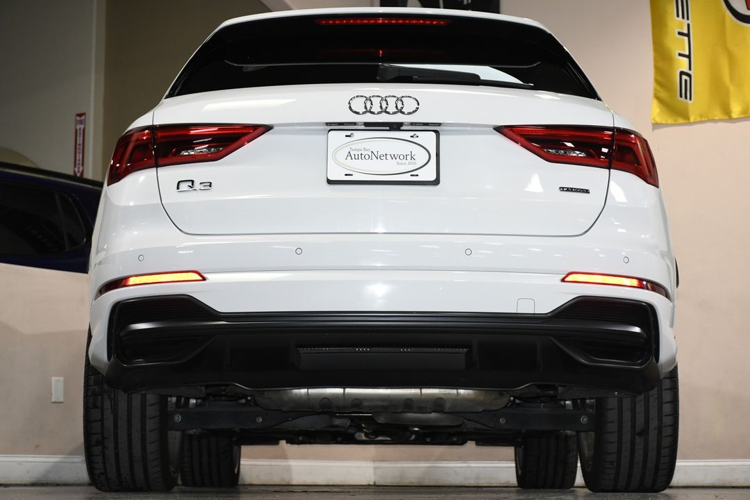 2021 Audi Q3