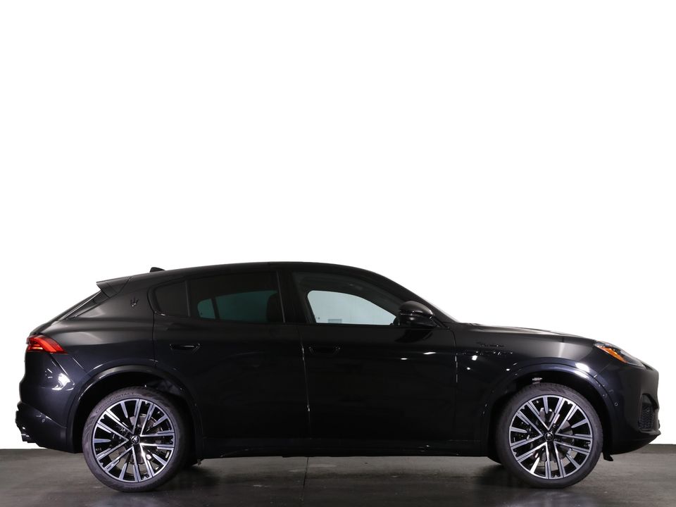 2025 Maserati Grecale