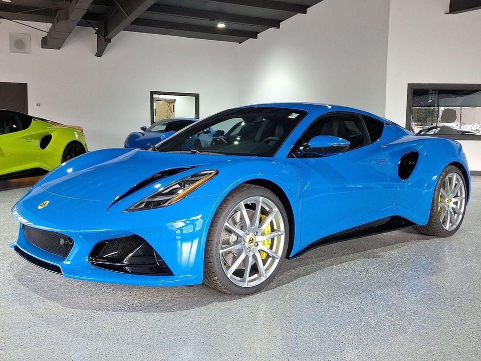 2025 Lotus Emira