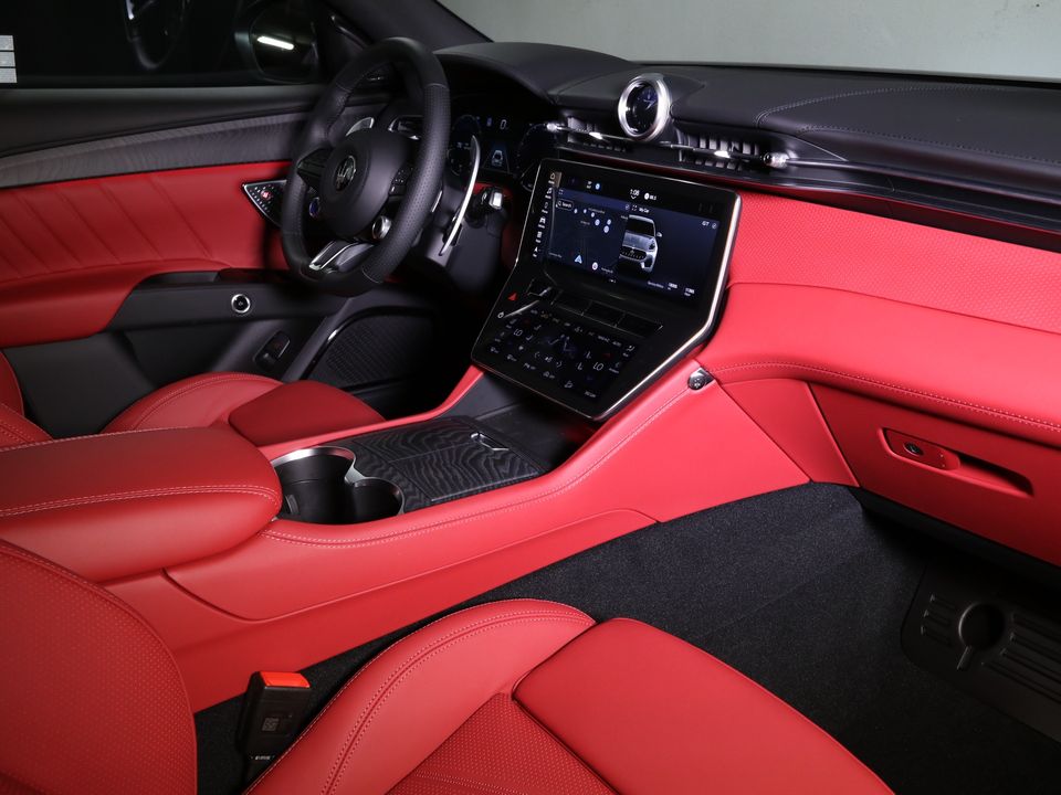 2025 Maserati Grecale