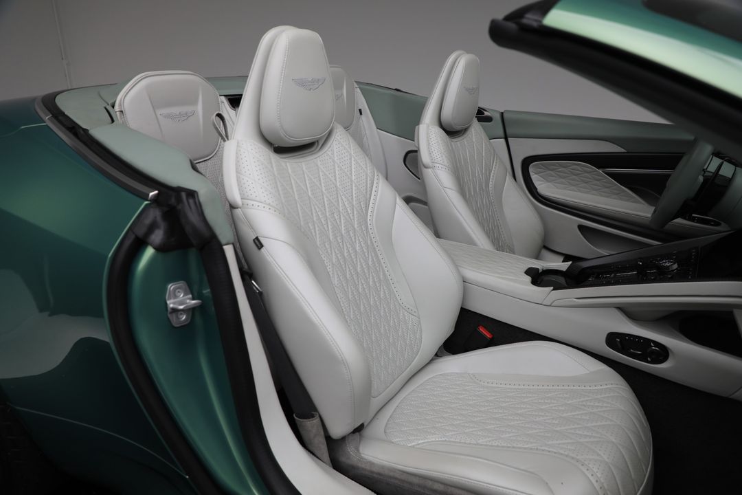 2025 Aston Martin DB12