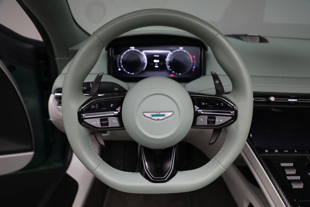 2025 Aston Martin DB12