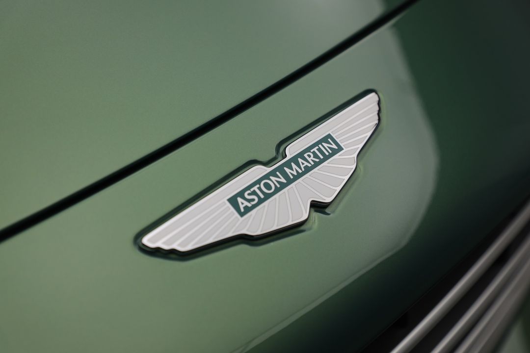 2025 Aston Martin DB12
