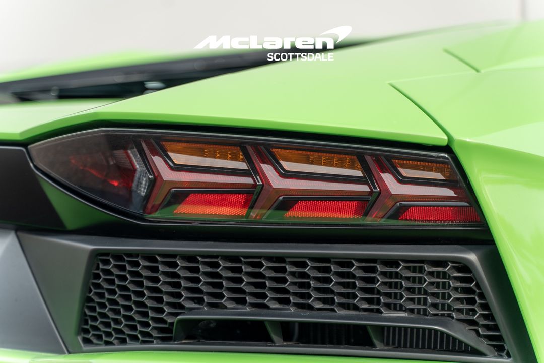 2018 LAMBORGHINI AVENTADOR