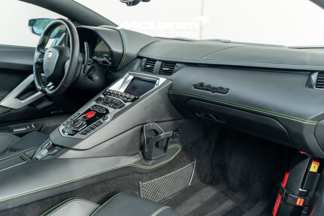 2018 LAMBORGHINI AVENTADOR