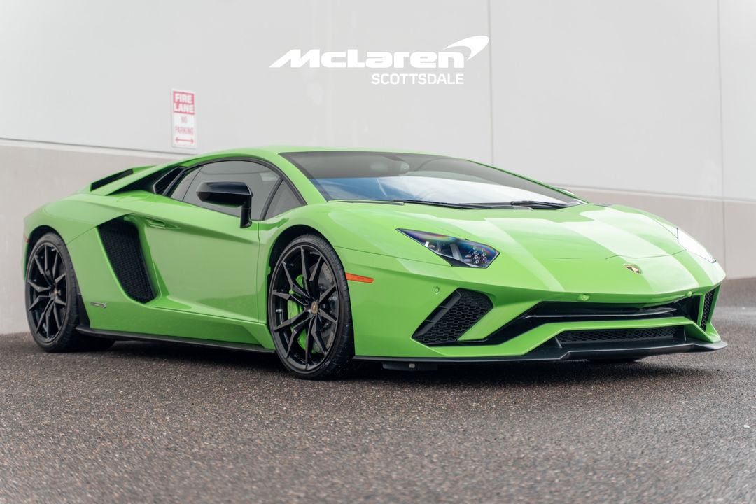 2018 LAMBORGHINI AVENTADOR