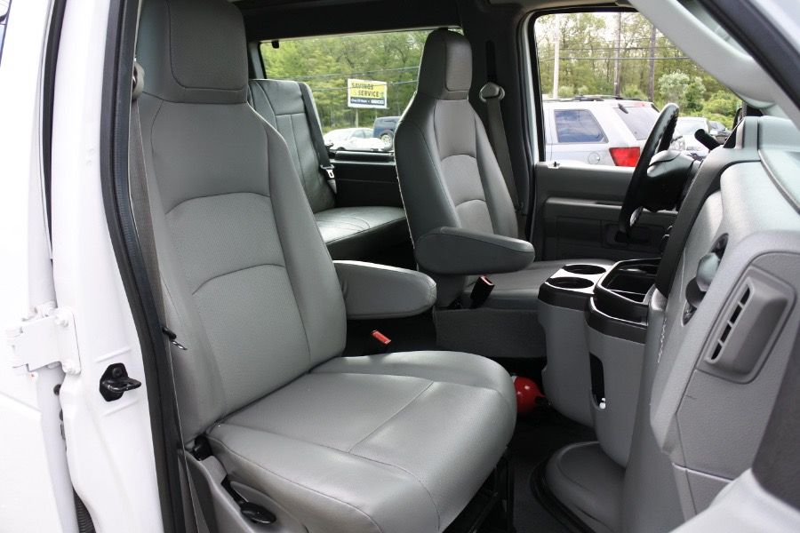 2014 Ford Econoline Cargo Van