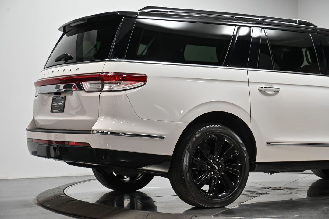 2022 Lincoln Navigator