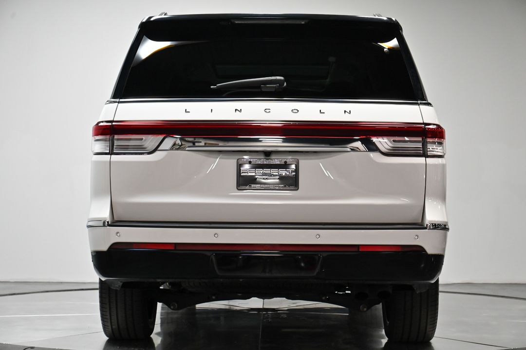 2022 Lincoln Navigator