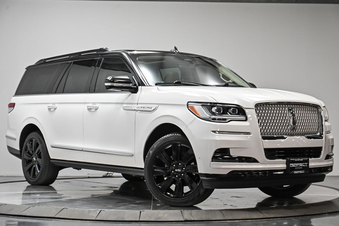 2022 Lincoln Navigator