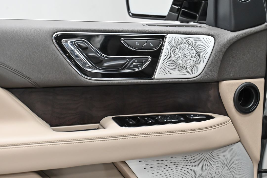 2022 Lincoln Navigator