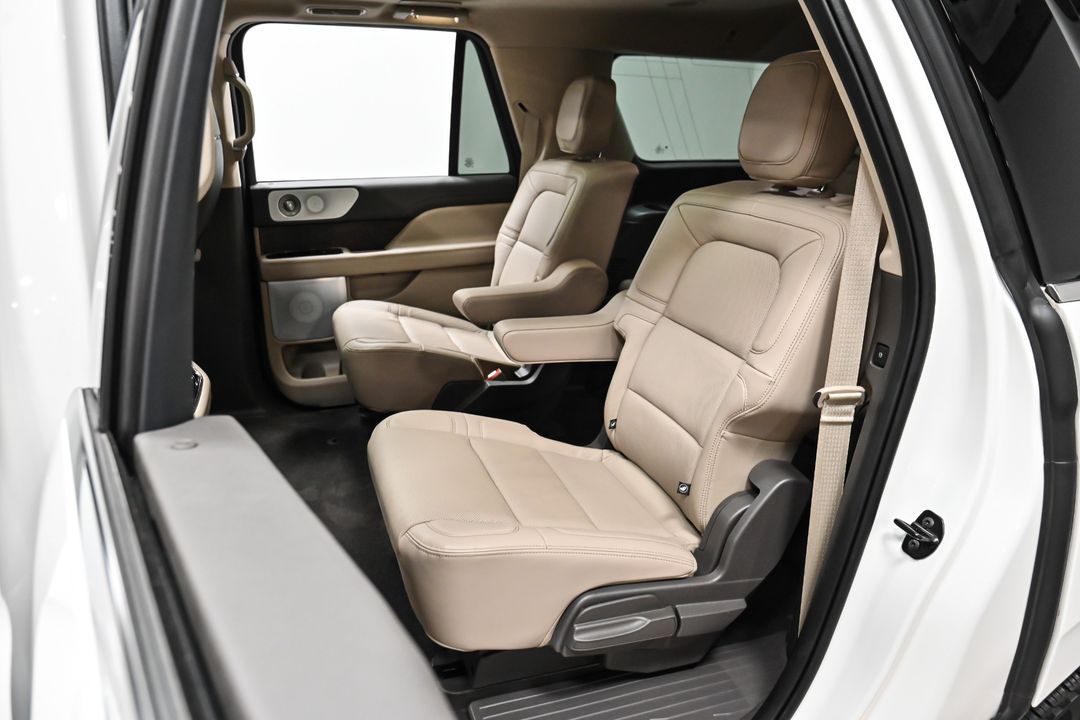 2022 Lincoln Navigator