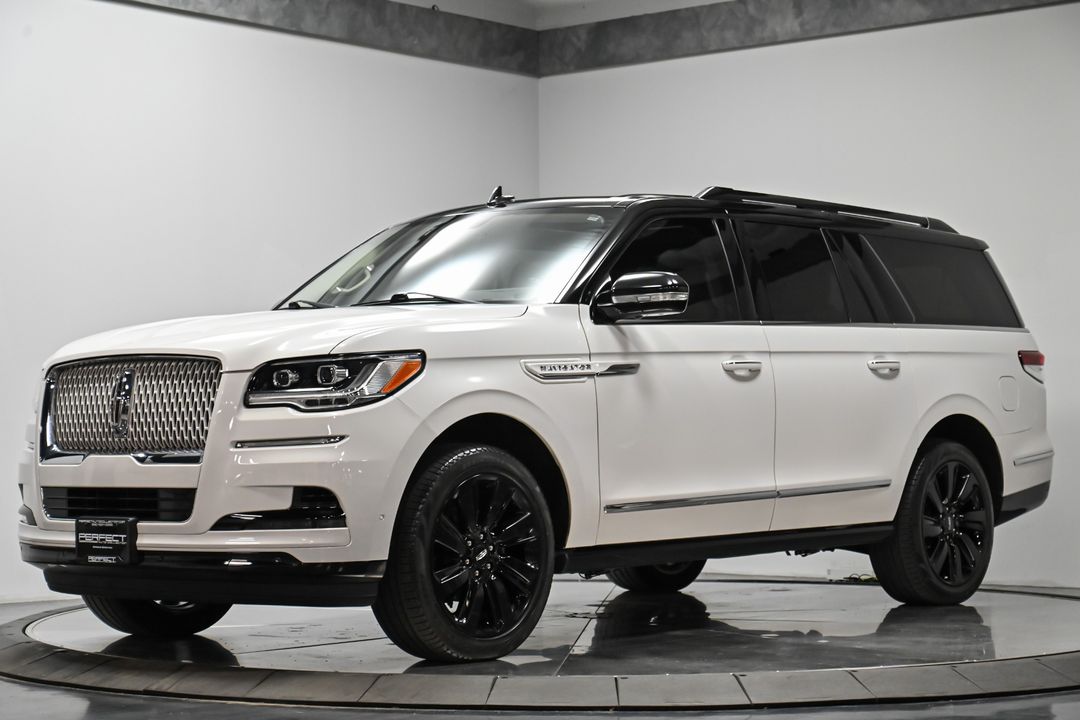 2022 Lincoln Navigator