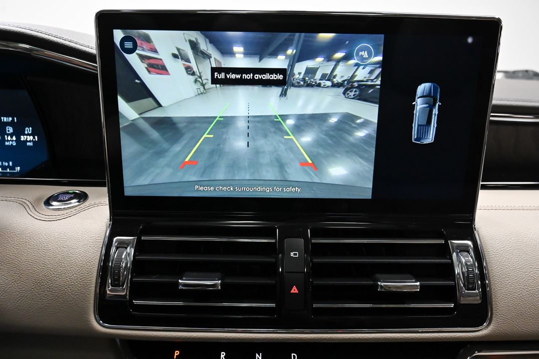 2022 Lincoln Navigator
