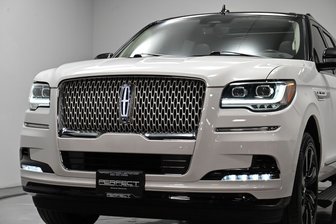 2022 Lincoln Navigator