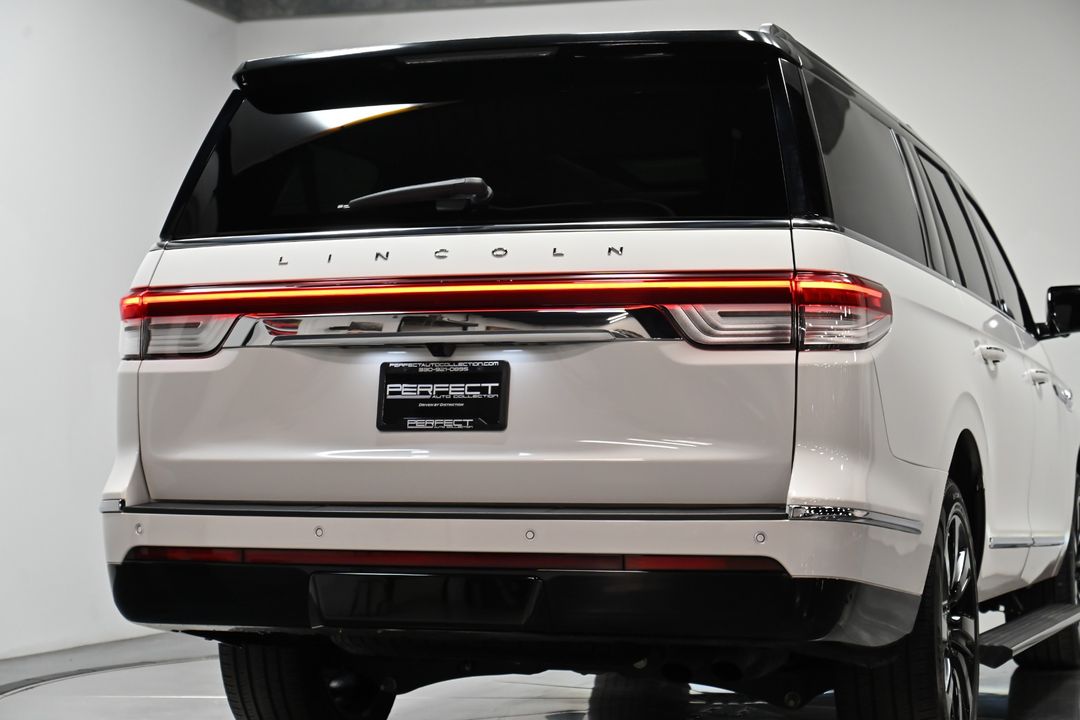 2022 Lincoln Navigator