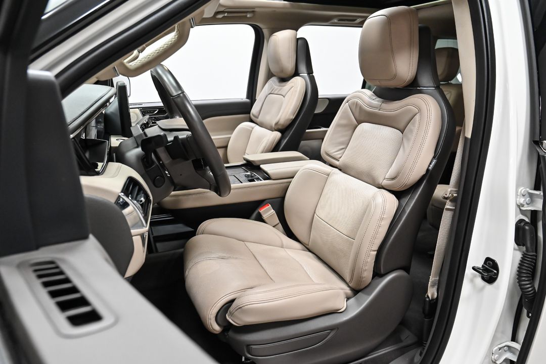2022 Lincoln Navigator