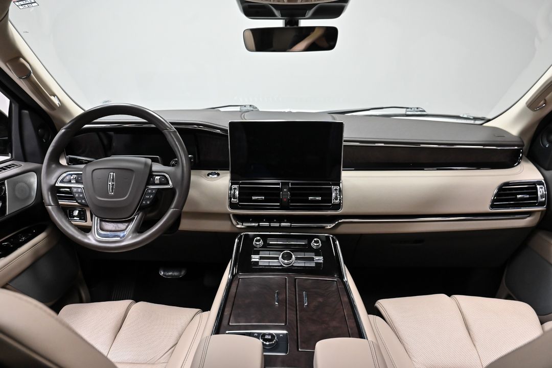 2022 Lincoln Navigator