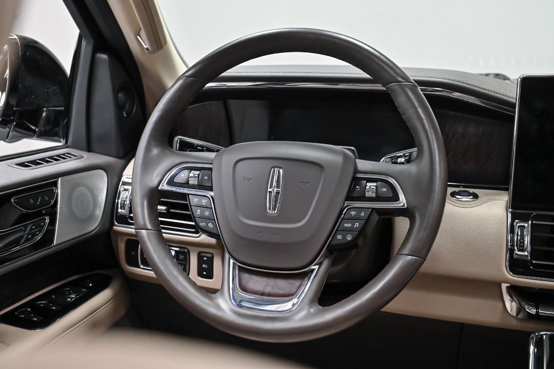 2022 Lincoln Navigator