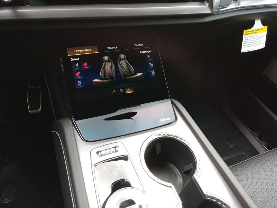 2026 Cadillac VISTIQ