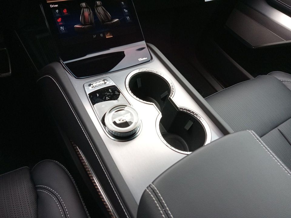 2026 Cadillac VISTIQ