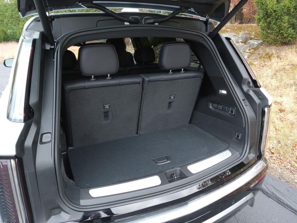 2026 Cadillac VISTIQ