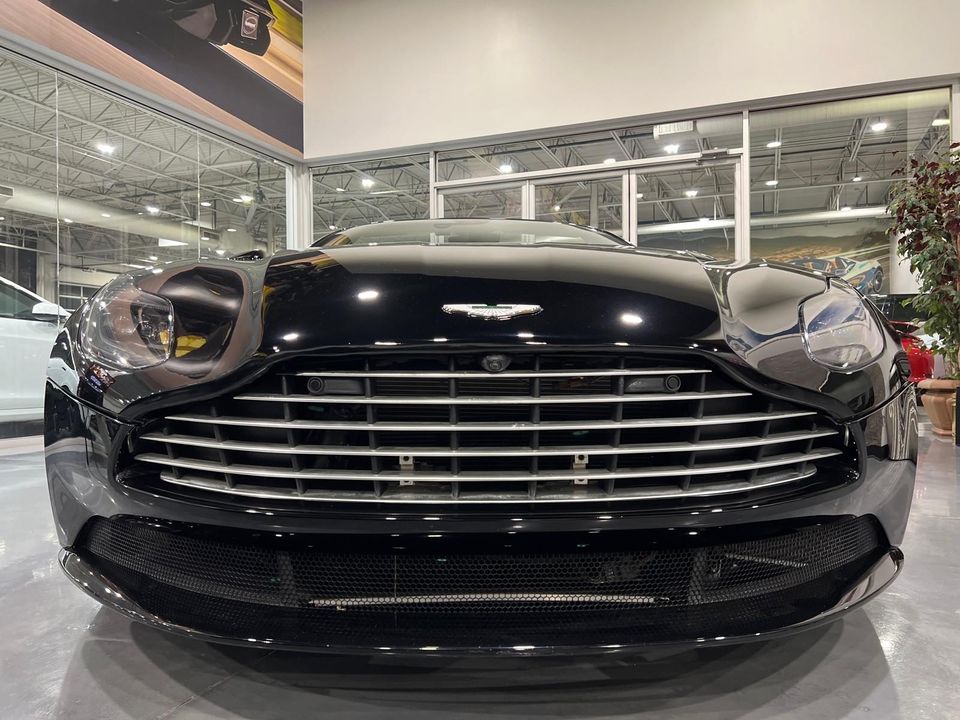 2021 Aston Martin DB11