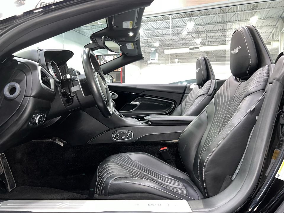 2021 Aston Martin DB11