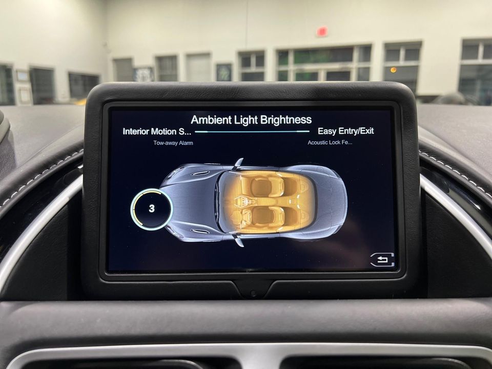 2021 Aston Martin DB11
