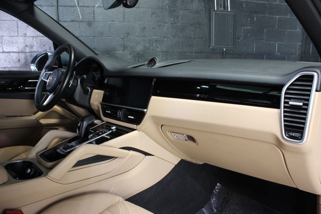 2020 Porsche Cayenne