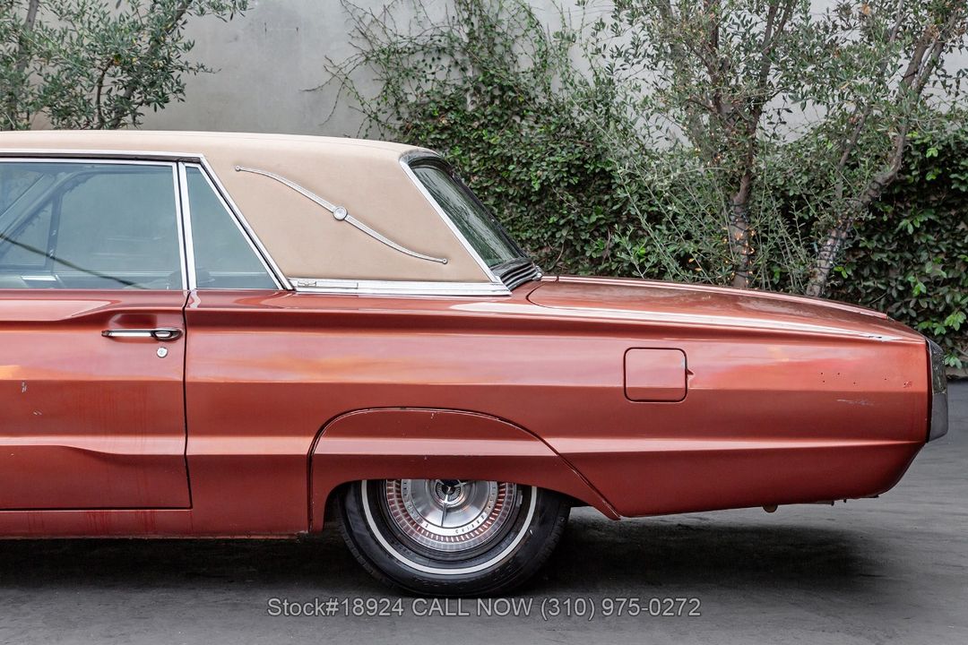 1965 Ford Thunderbird