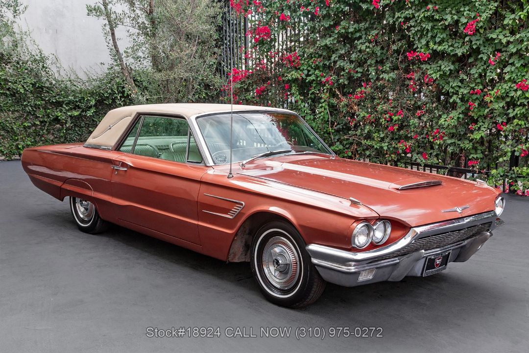 1965 Ford Thunderbird