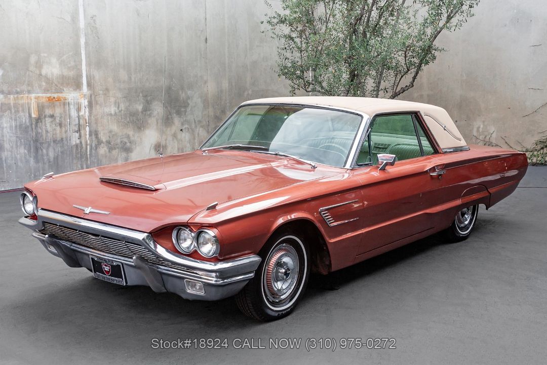 1965 Ford Thunderbird