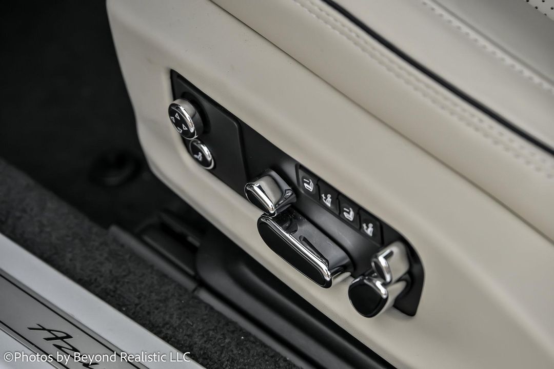 2024 Bentley Continental