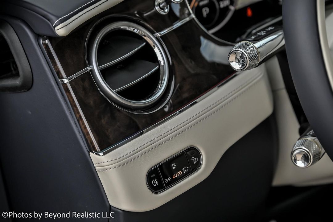 2024 Bentley Continental