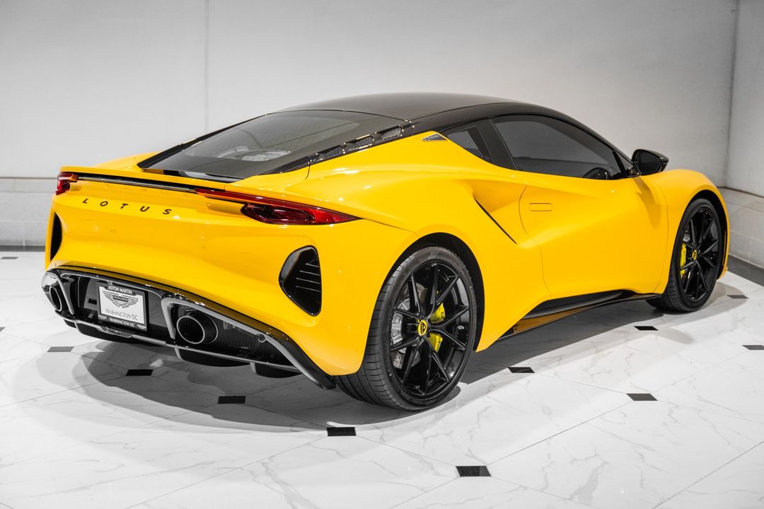 2024 Lotus Emira