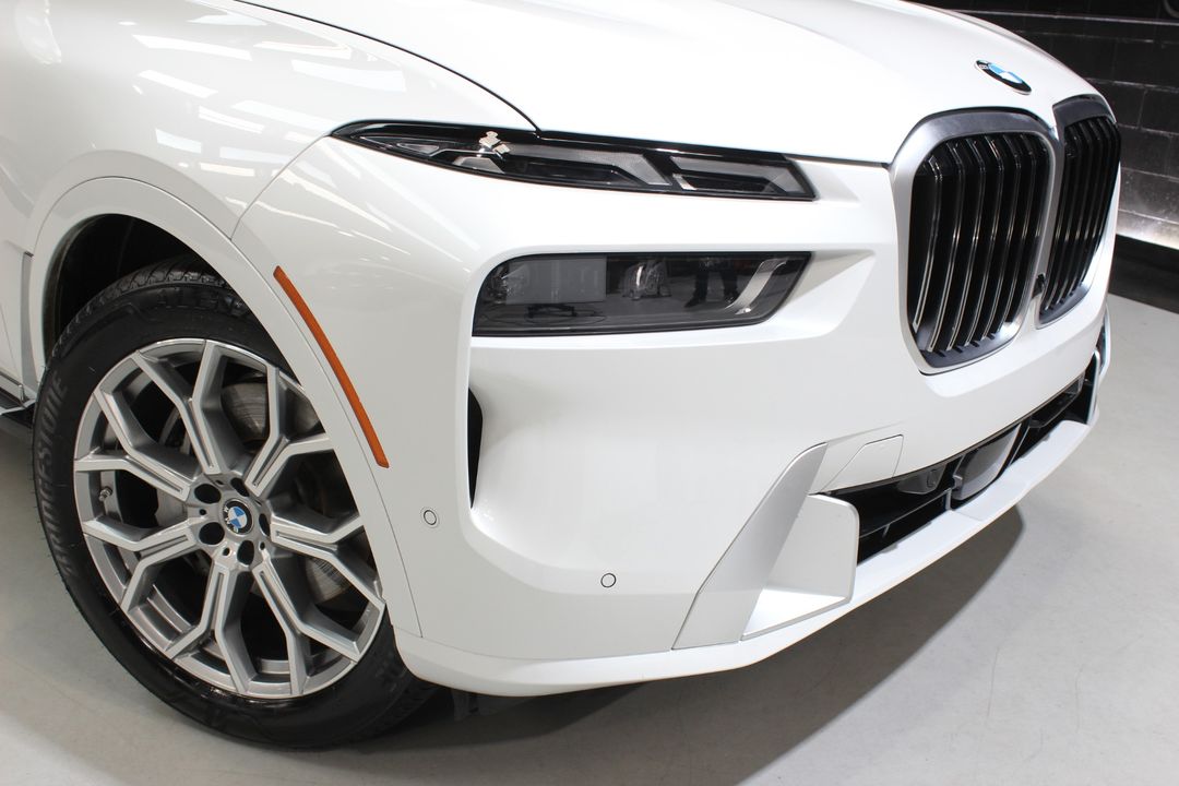 2024 BMW X7