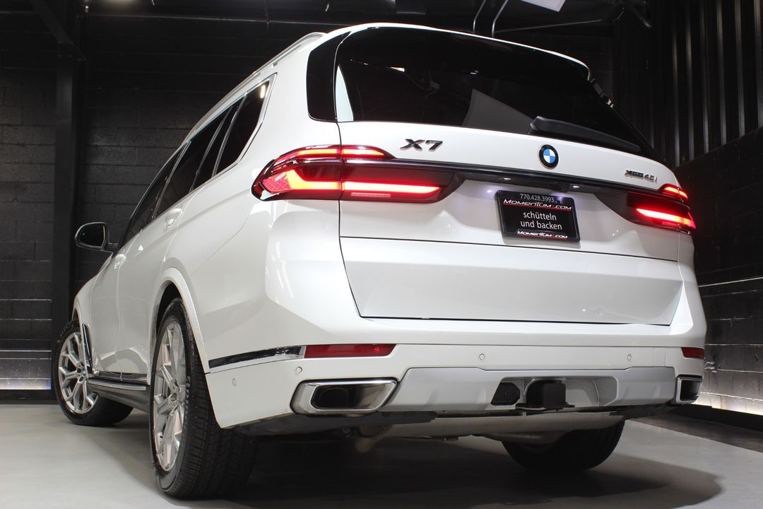 2024 BMW X7
