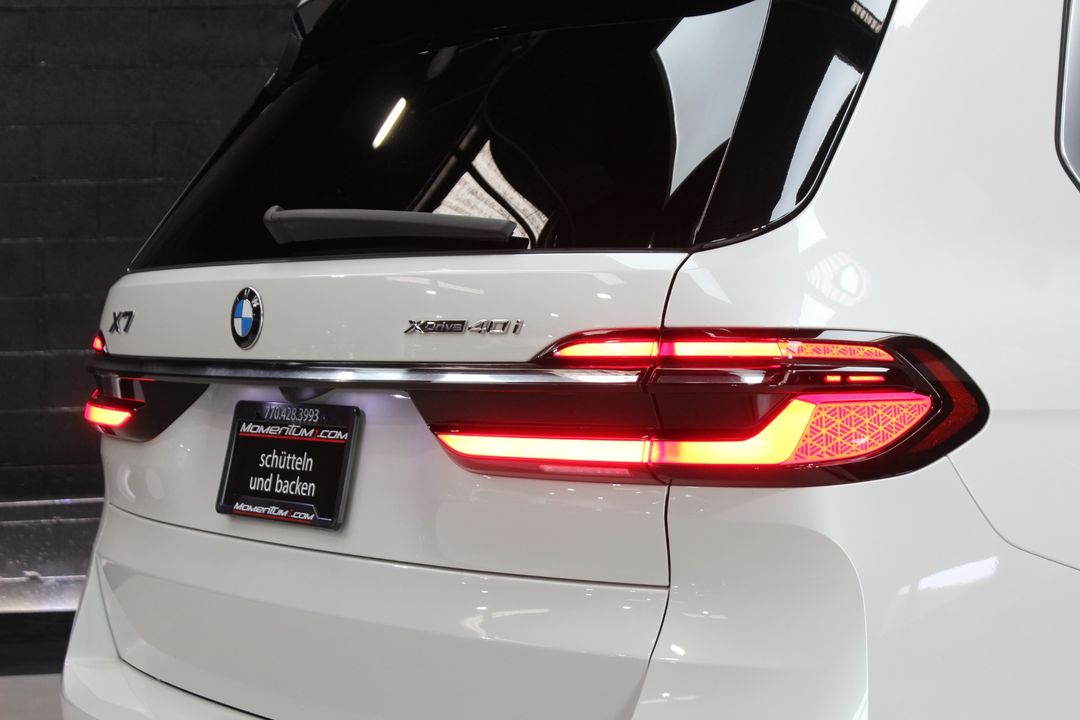 2024 BMW X7