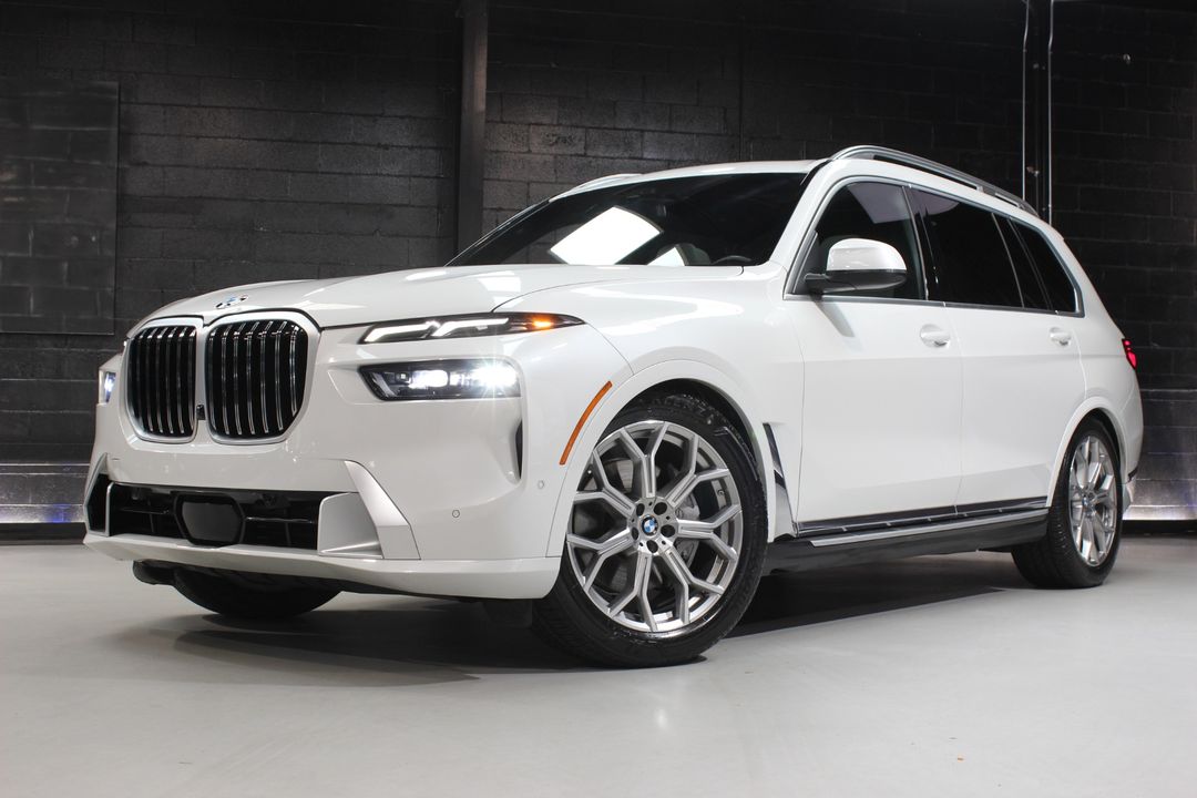 2024 BMW X7