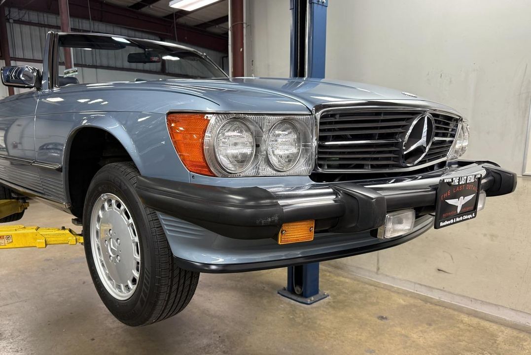 1987 Mercedes-Benz 560SL