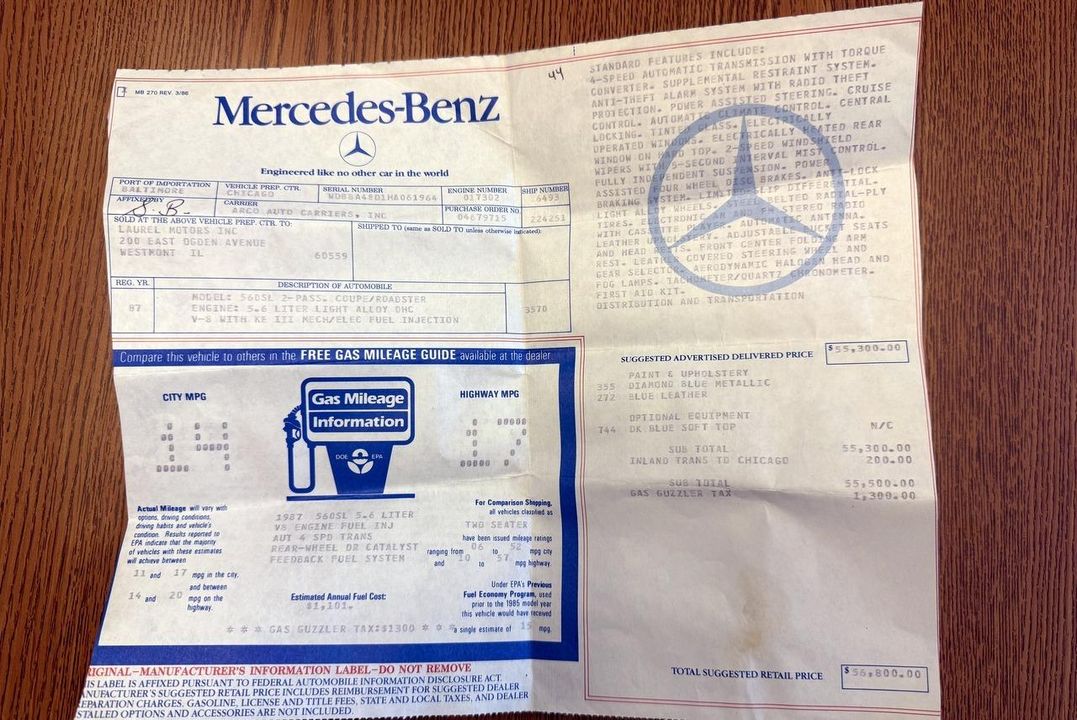 1987 Mercedes-Benz 560SL