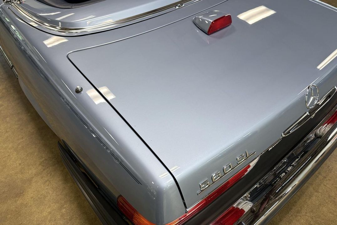 1987 Mercedes-Benz 560SL